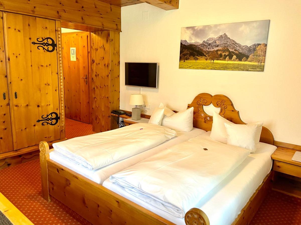 Gaestehaus Sonnenheim Mittenwald Eksteriør bilde
